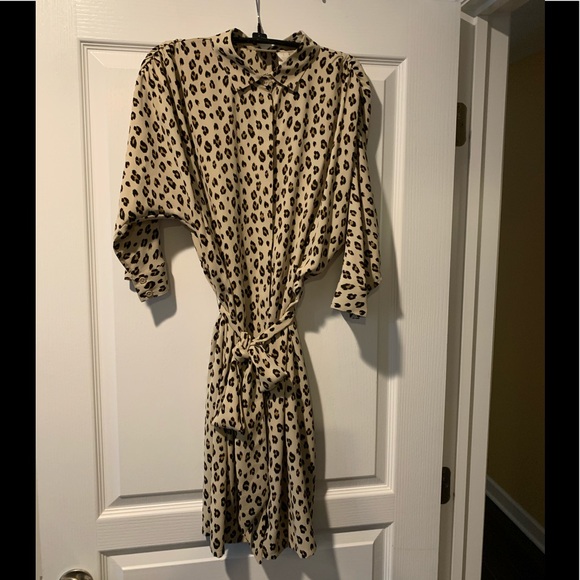 Chico's Dresses & Skirts - CHICOS LEOPARD PRINT SHIRT DRESS CHICOS SIZE 1 NWT